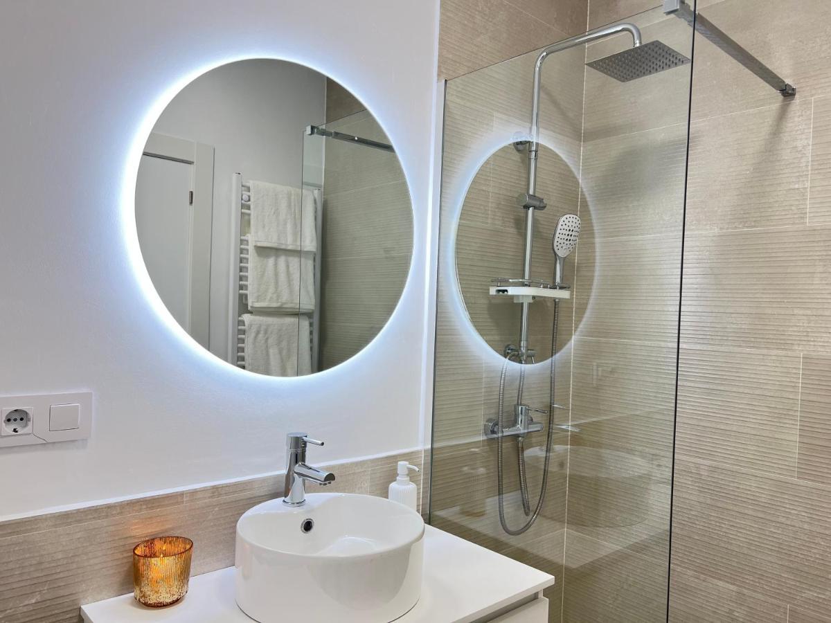 Ansar Suite Torrelavega Extérieur photo